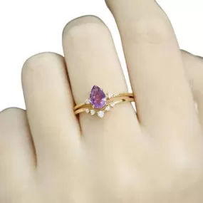 Oval Crown Design Amethyst Ring